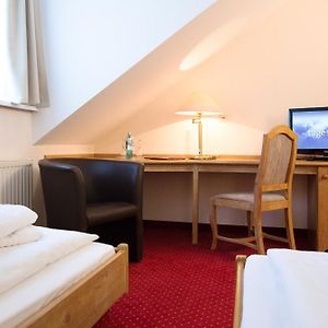Economy Zimmer mit zwei Einzelbetten